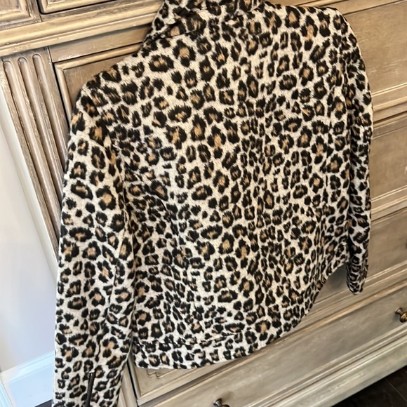 Cupcakes and Cashmere Leopard Print Jacket * New! - Picture 5 of 6